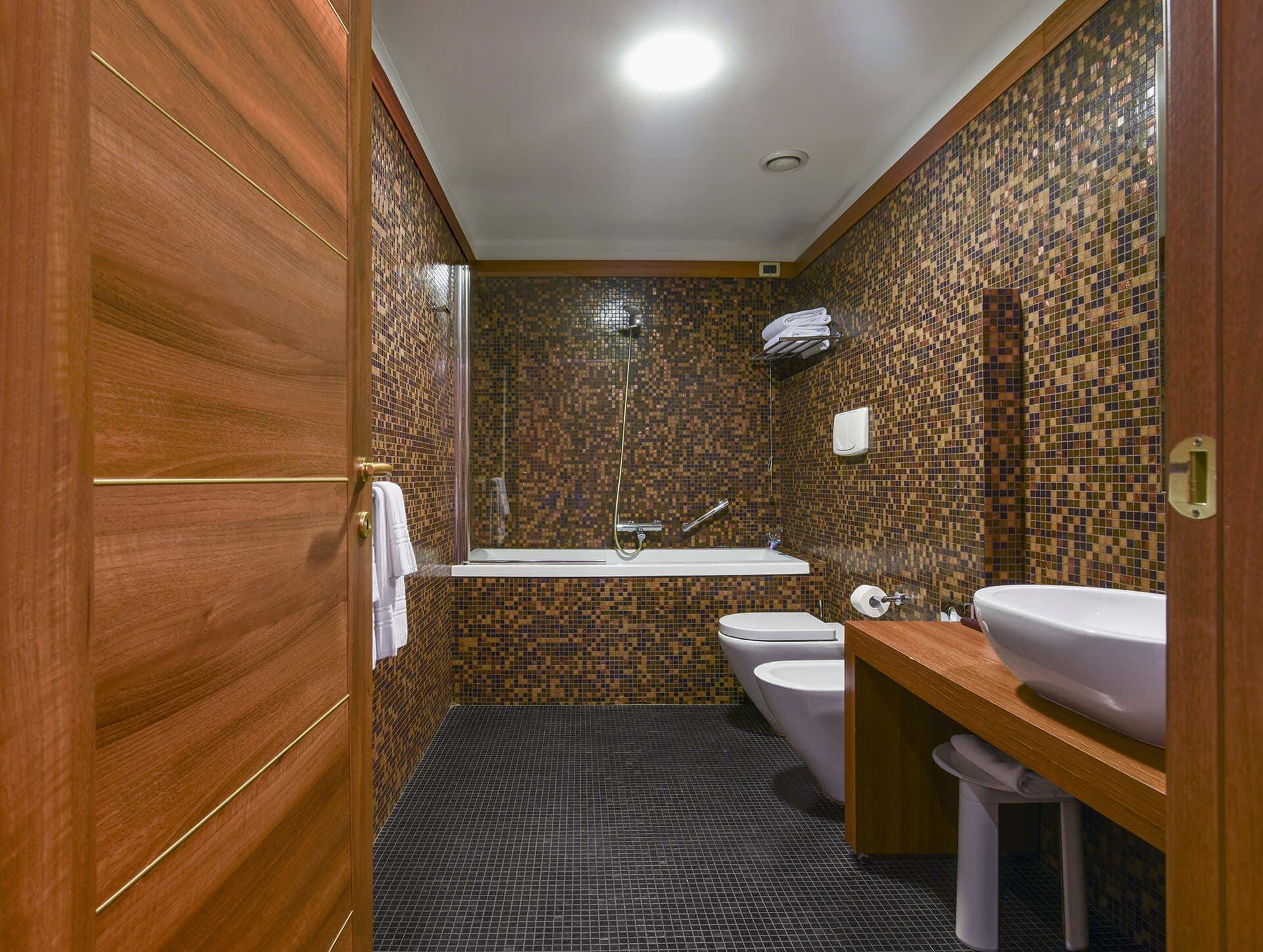 Thai Si Royal Thai Spa Lovadina Dış mekan fotoğraf