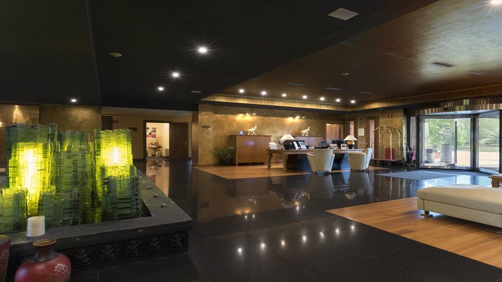 Thai Si Royal Thai Spa Lovadina Dış mekan fotoğraf
