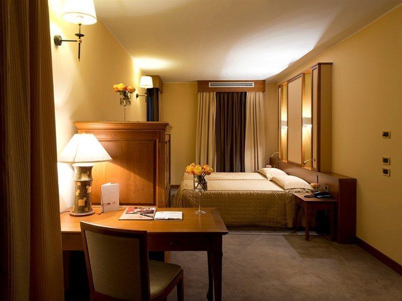 Thai Si Royal Thai Spa Lovadina Dış mekan fotoğraf